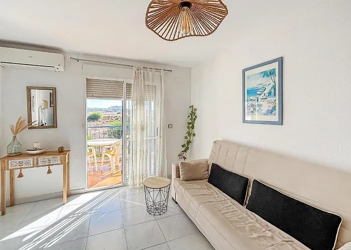 Holiday home 2 Bedroom Stunning In