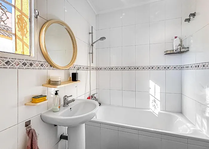 Holiday home 2 Bedroom Stunning In *