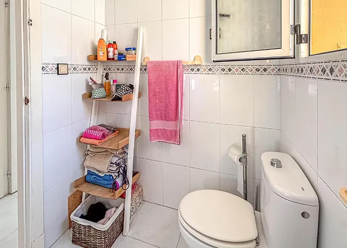 2 Bedroom Stunning In Holiday home Torrevieja