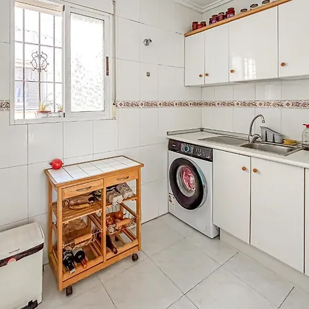 2 Bedroom Stunning In Hébergement de vacances